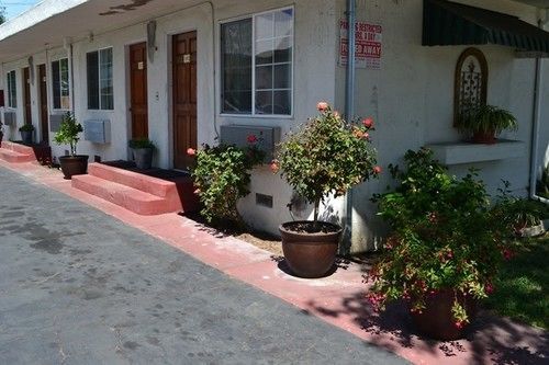 Wittle Motel Σανιβέιλ Εξωτερικό φωτογραφία