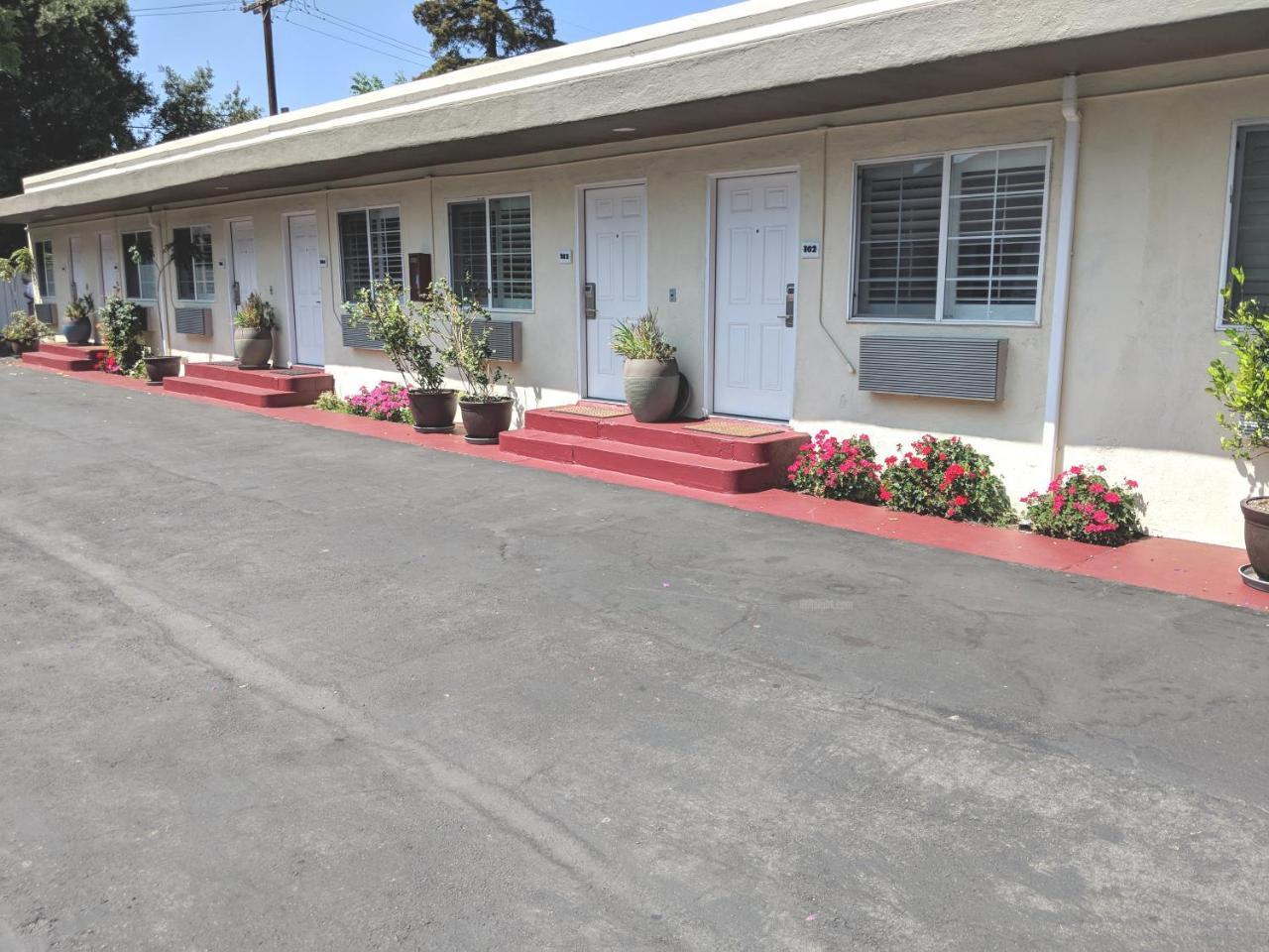 Wittle Motel Σανιβέιλ Εξωτερικό φωτογραφία
